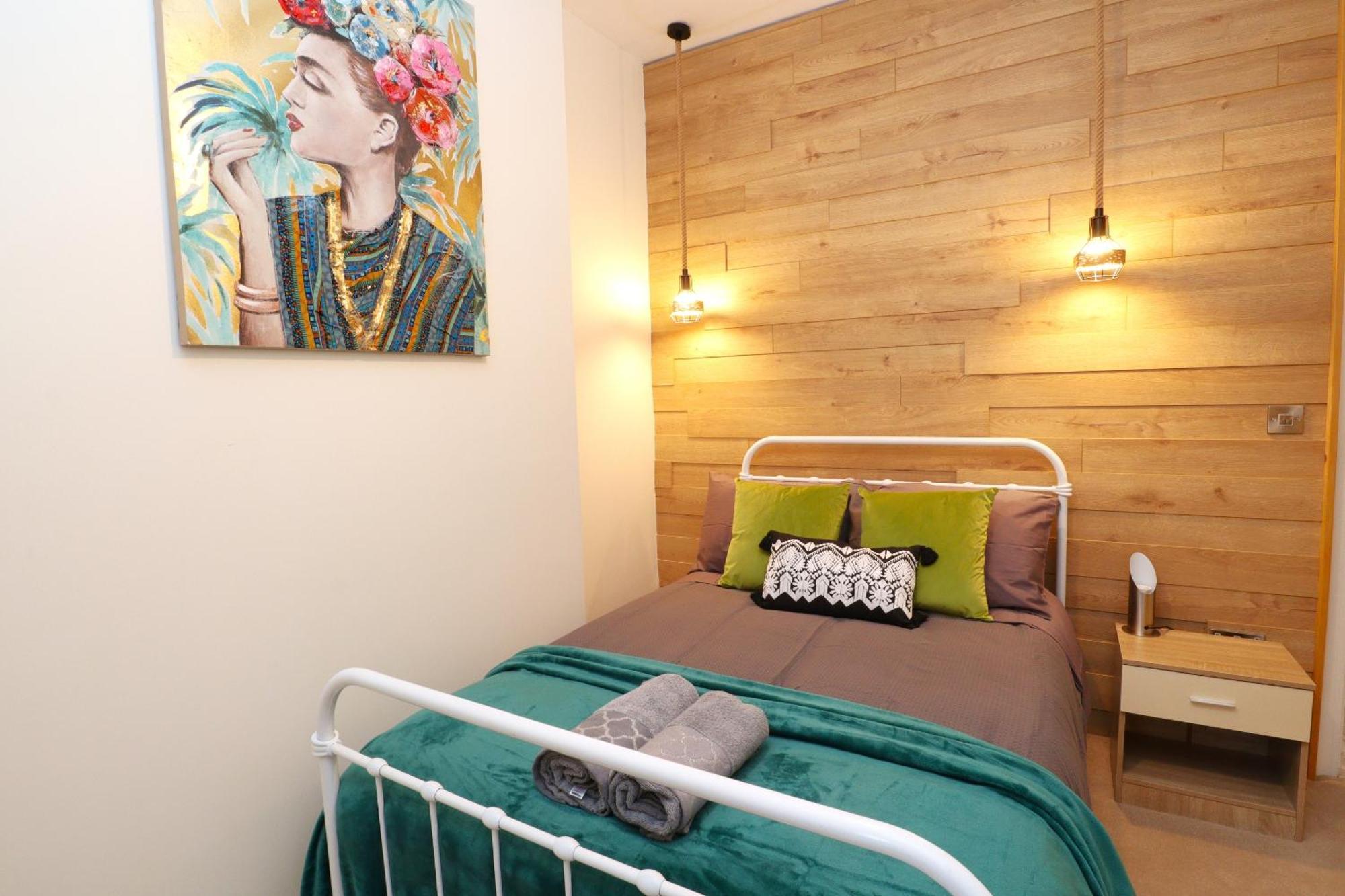 Modern, Stylish One Bedroom With Garden Long Stay Welcome Eastbourne Exterior foto